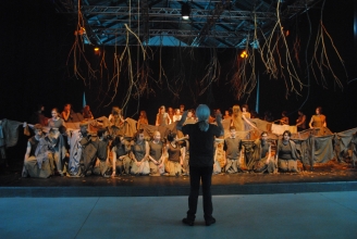 Lo spettacolo teatrale alla Lavanderia a Vapore