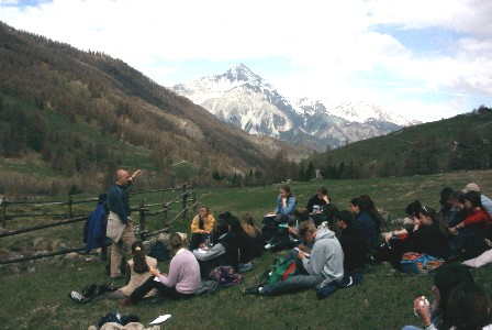 Lezione all'aperto in Val Thuras